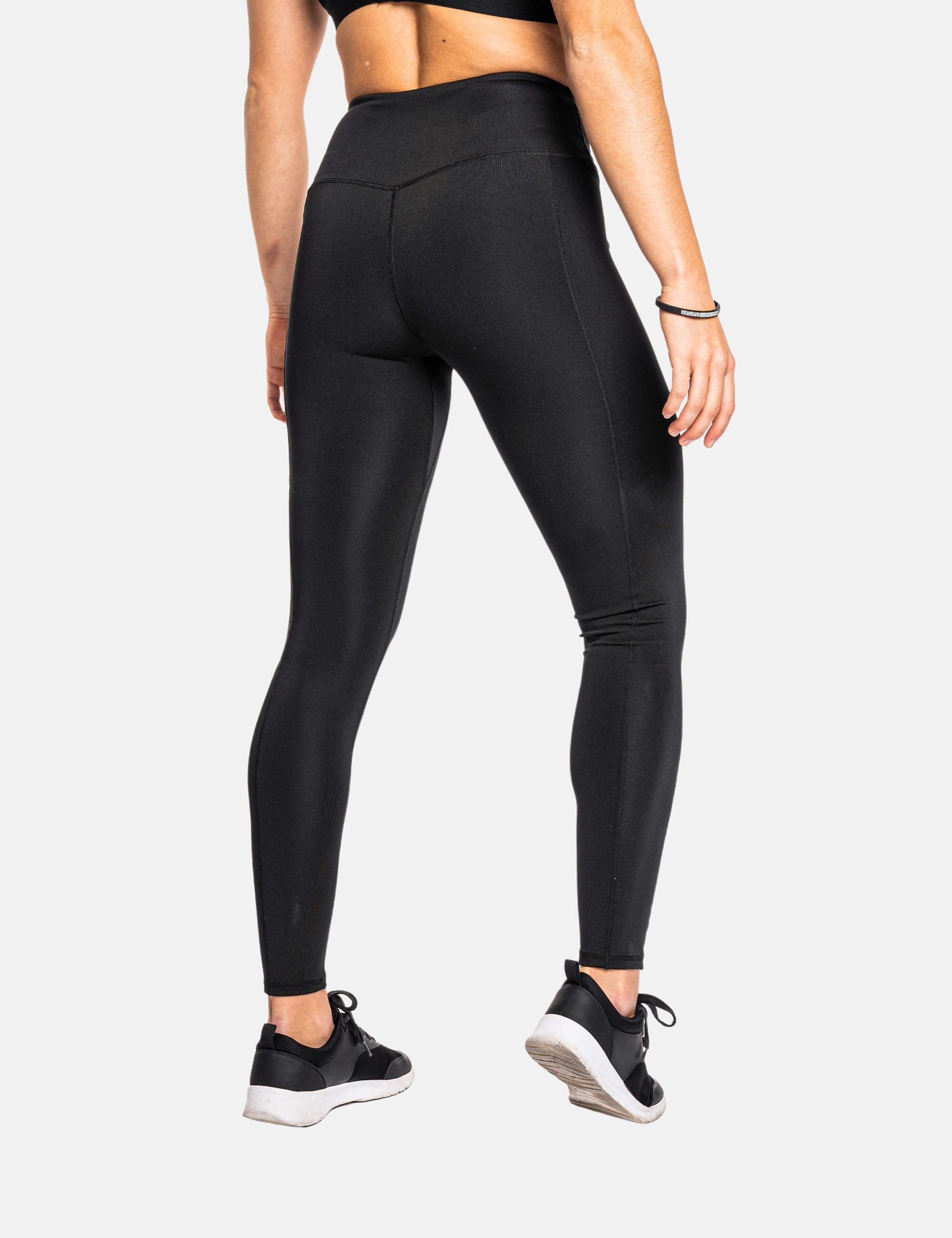 Can men wear black workout pants? - Quora